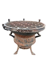 Vtg Grill Cast Iron Pot Belly BBQ Grill