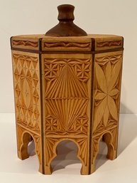 Tom Simon Handcrafted Chip Carved Wooden Box