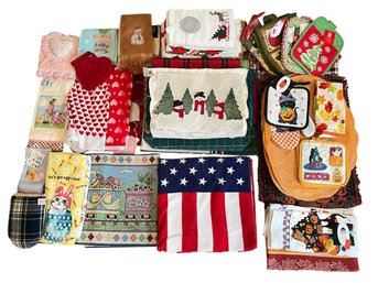Assorted Holiday Seasonal Linen Lot