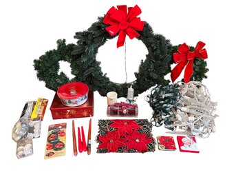 Small Assorted Christmas Lot