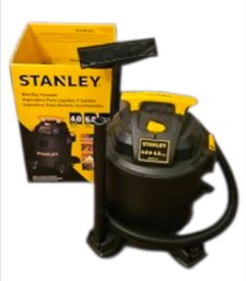 Stanley 6 Gallon 4.0 Peak HP Wet Dry Vacuum