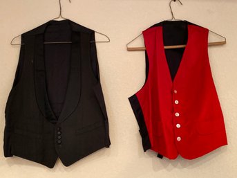 2 Womens Button Up Vests