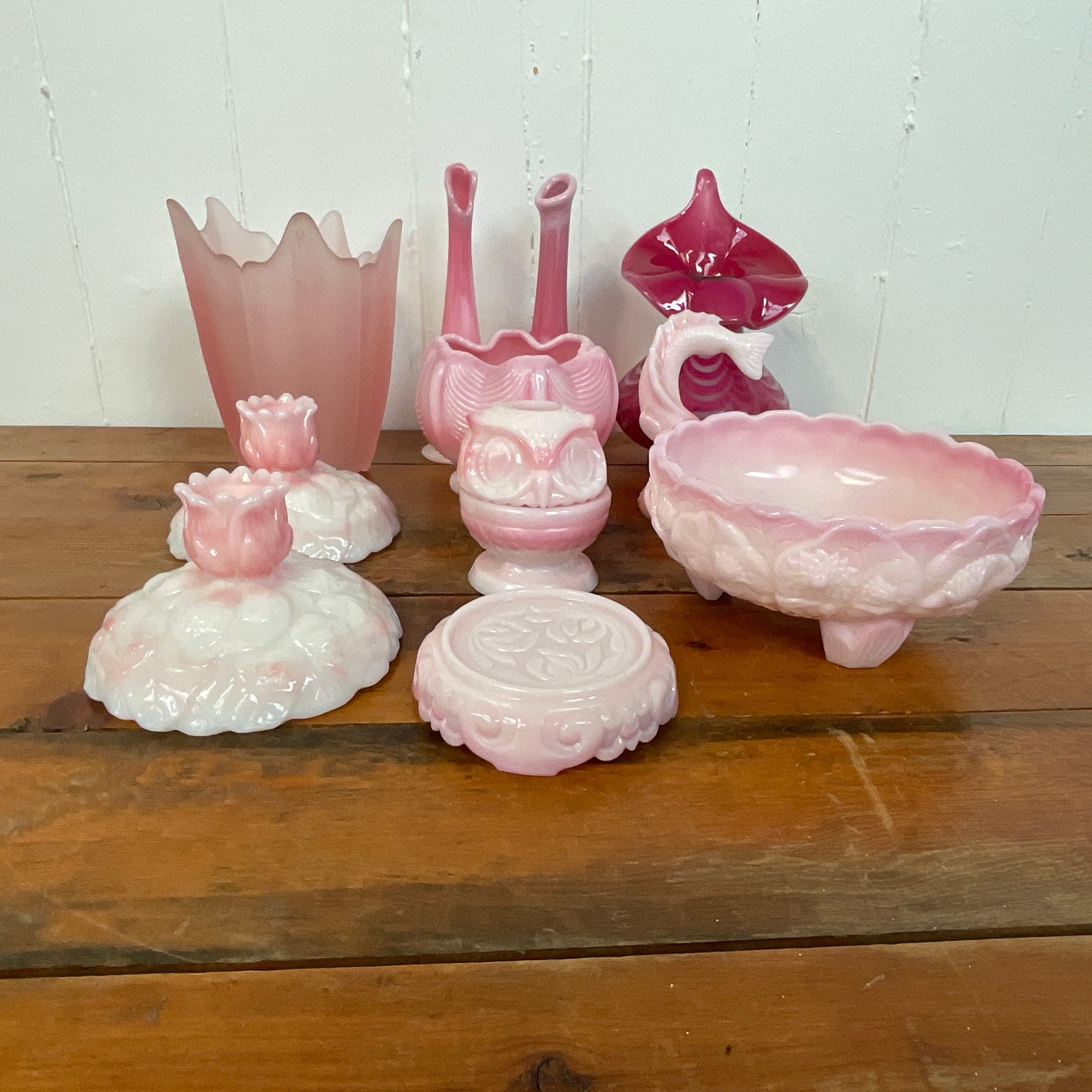 #144RB Lot Of 11 Pieces Of Vintage Fenton Pink Rosaline Glass And ...