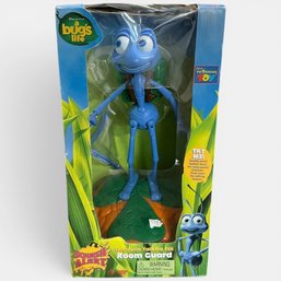 #378 Vintage Disney A Bug's Life Electronic Talking Flik Room Guard Action Figure