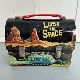 #084 G Whiz 'Lost In Space' Metal Lunchbox