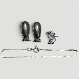 #217 Vintage Sterling Silver Jewelry Set With Cat Pendant 6.49g