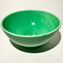 #040 Vintage Fiestaware Green Large Footed Salad Bowl 11'