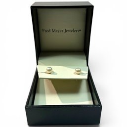 #343 Fred Meyer Jewelers Classic White Pearl Stud Earrings