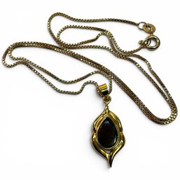 #369 Vintage Pear-Shaped Black Stone Pendant  14k Yellow Gold Necklace  Chain 18'