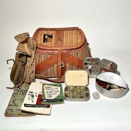 #235 Vintage American Fishing Creel And Various Fishing Accessories 9.5'