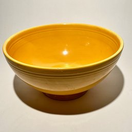 #043 Vintage Homer Laughlin Fiestaware Bowl, Yellow 11'