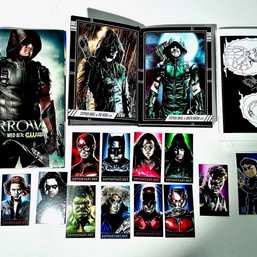 #032 Collection Of Fan Made Arrow And Superhero Memorabilia