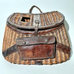 #238 Vintage Wicker Fishing Creel With Leather Strap 11' X 14'