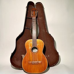#334 Vintage Espana Classical Guitar And Guitar Case 19.5' X 14'