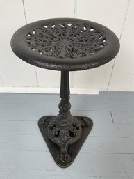21 Vintage Cast Iron Black Outdoor Stool