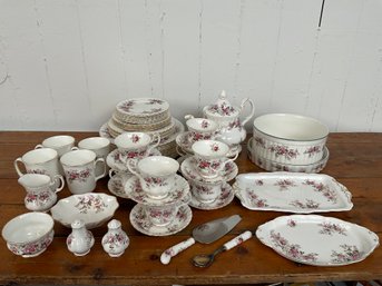 132 Vintage Royal Albert Bone China Lavender Rose China Set Of 53