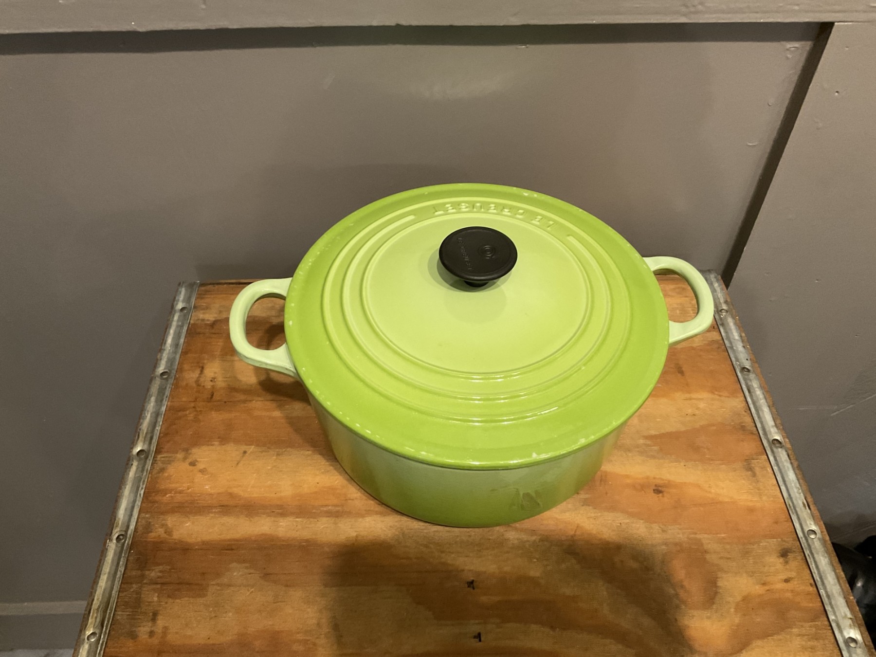 Le Creuset No 22 Round Beautiful Oven Cast Iron Lime Green Made In