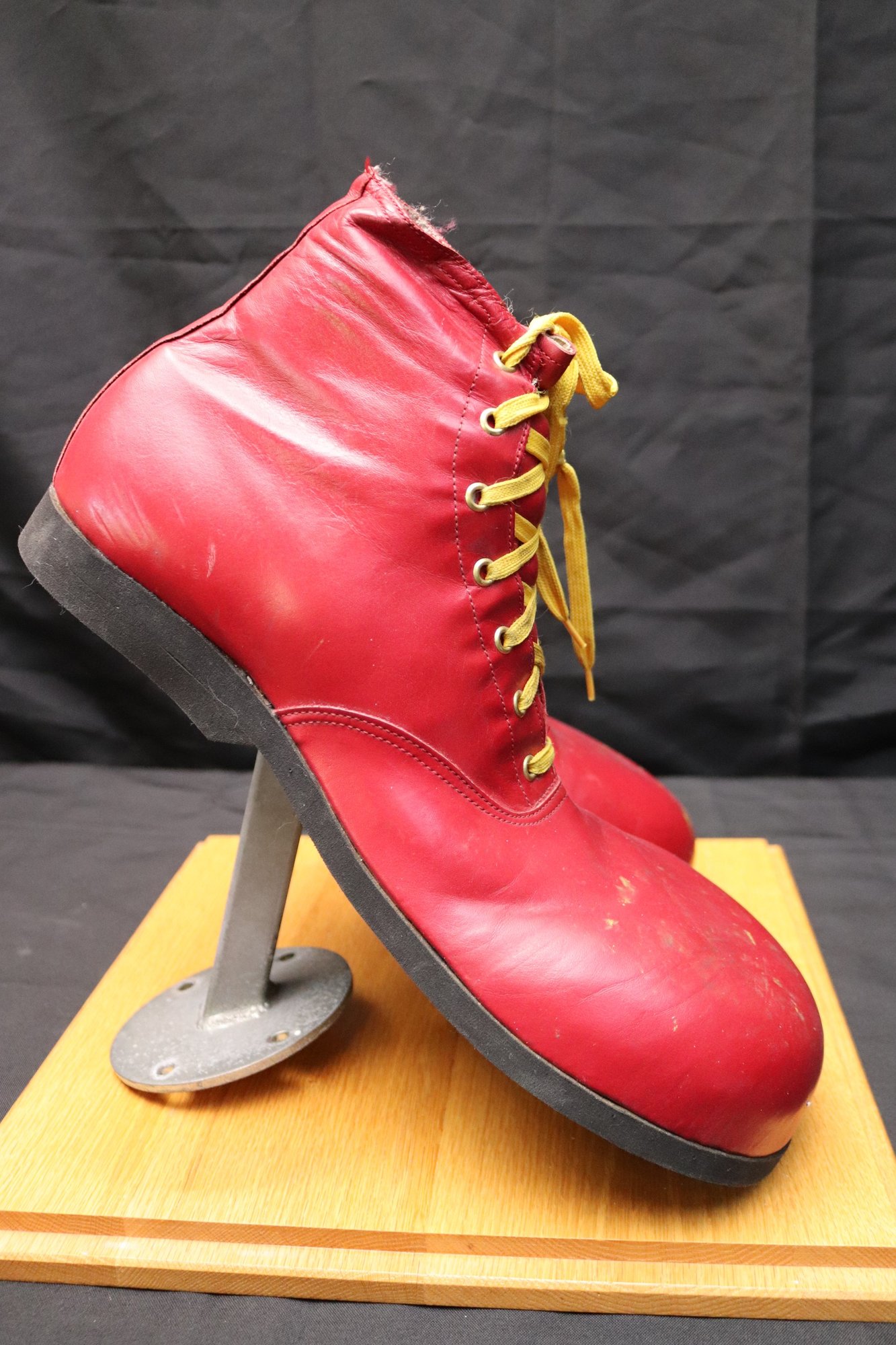 Ronald McDonald Full Size Big Red Shoes In Display Case #54550