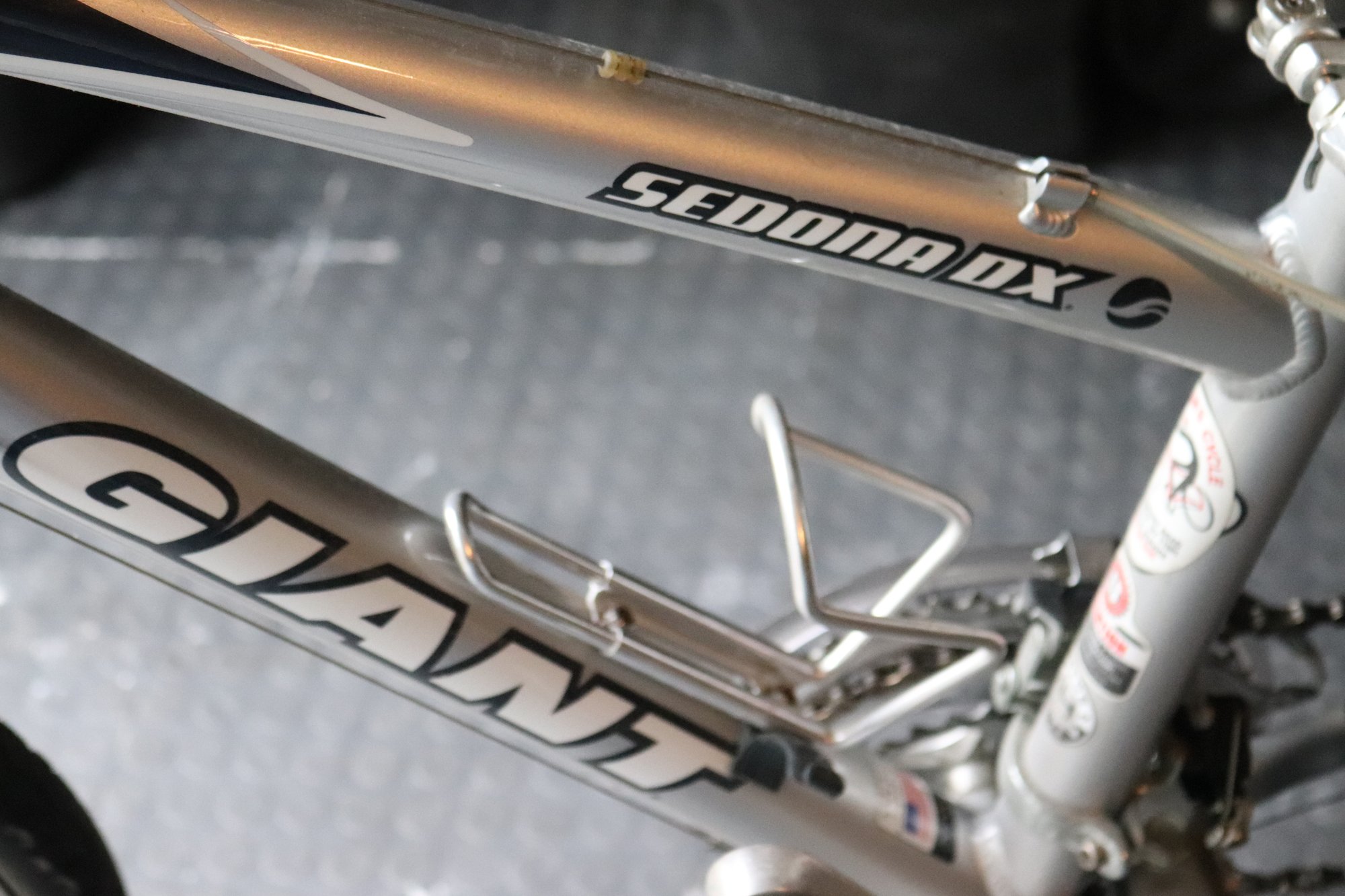 Giant Sedona, DX, Bicycle 14 Frame 8 Speed #45497 | Auctionninja.com