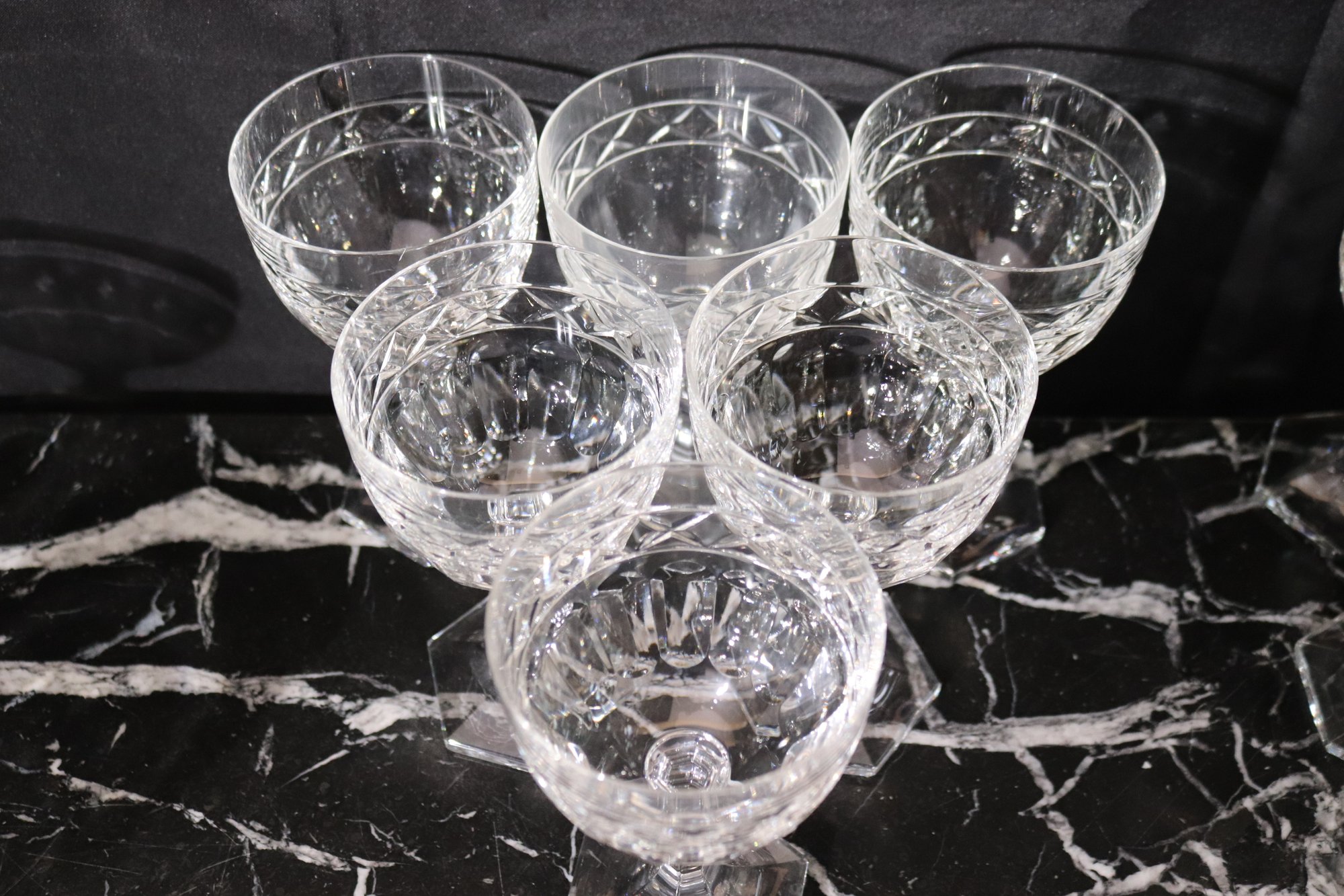 Includes 6 Water Glasses, 4 White Wine Glasses And 8 Champagne Glasses