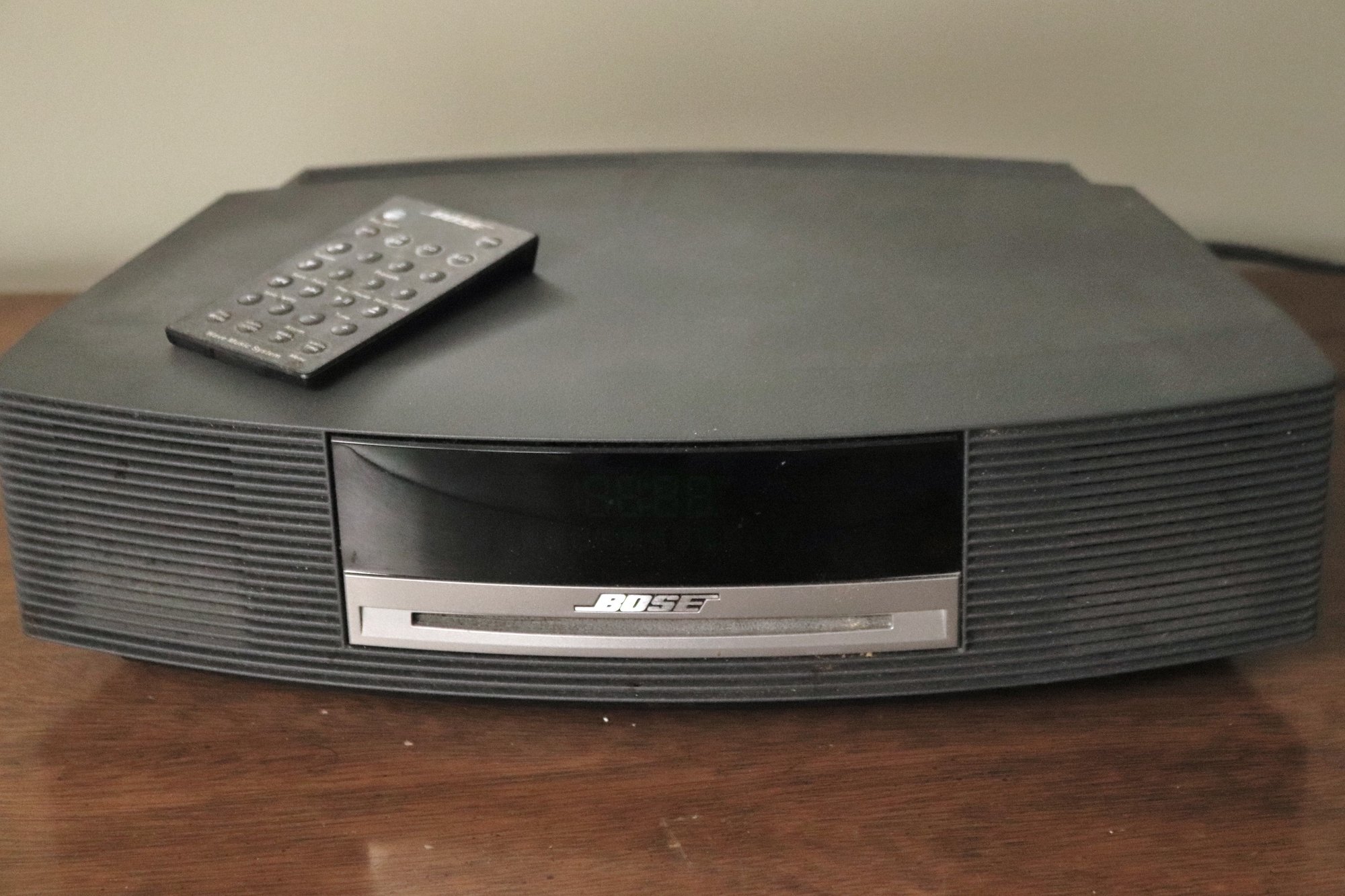 Pre- Owned Bose Wave Music System Model A WRCC-1 With Remote, Powers On ...
