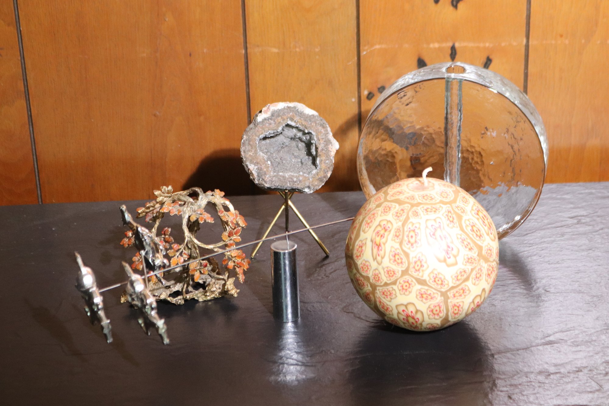 Assorted Sized Items As Pictured #49644 | Auctionninja.com