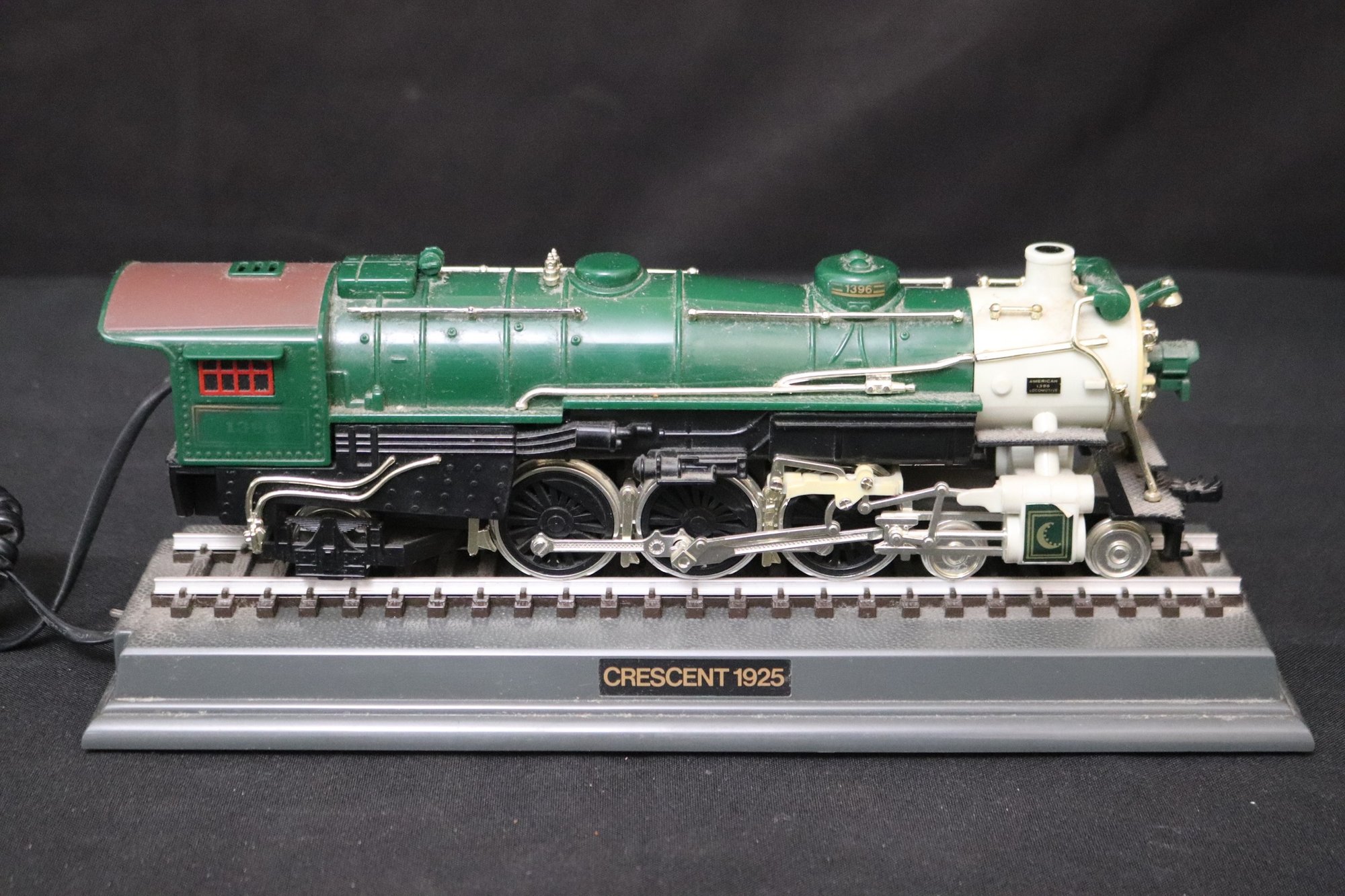 Vintage Crescent 1925 Locomotive Train Telephone #72247 | Auctionninja.com