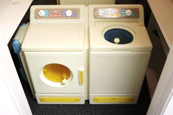 Vintage Little Tikes Kids Refrigerator And Washer/ Dryer/Ironing