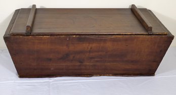 Antique Handmade Primitive Style Wooden Box With Lid.
