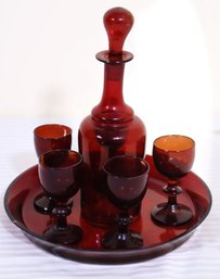 Lovely Cranberry Glass Decanter With Stopper, 5 Cordial Glasses And Plate.