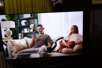 55-Inch Tabletop Samsung TV