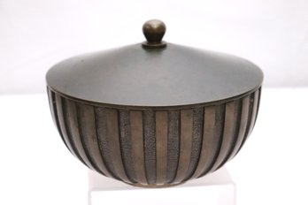 Decorative Art Deco Bronze Bowl From Tinos Denmark With Original Lid And Natural Patina.