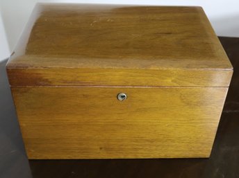 Midcentury Wooden Cigar Thermidor Box With Milk Glass Insert.