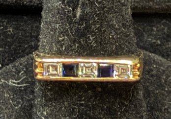 14K YG Sleek Design Diamond And Sapphire Ring - Size 7.5