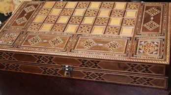 Magnificent Inlaid Light Wood Syrian Middle Eastern Backgammon Game Board / Box With Plastic Playing Pieces.