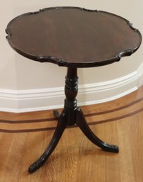Antique Mahogany Queen Anne Style, Tilt Top Tea Table With Curvaceous Edge