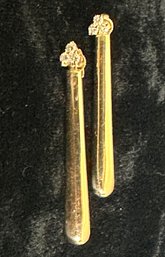14K Yellow Gold Versatile Pair Of Diamond Stud/hanging Bar Earrings.