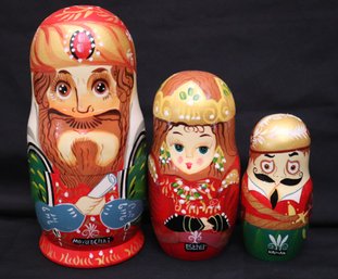 Vintage Wooden Hand Painted Stackable Nesting Dolls