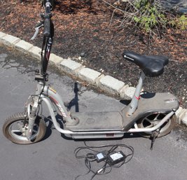 Ezip 750 Electric Scooter