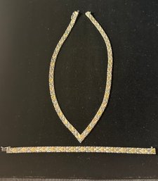 Sterling Silver 16 Inch Tricolor Chevron Design Necklace And Matching 7 Inch Bracelet - Italy