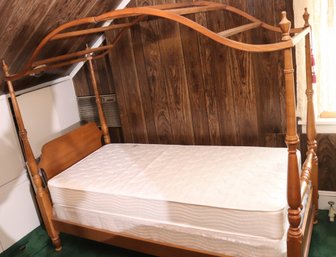 Vintage Twin Size Canopy Bed Frame With Mattress And Box Spring