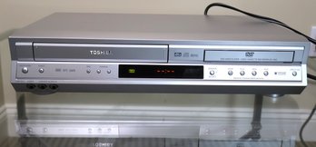 Toshiba SD-V392 DVD Video Player/Video Cassette Recorder