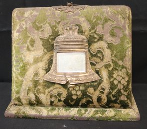 Antique Velvet Victorian Photo Album With Ornate Metal Clasp