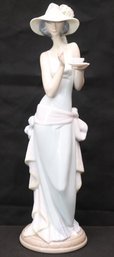 Lladro Tea Time Porcelain Female Figurine, Model #5470