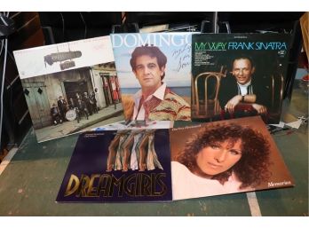 Mixed Lot Of Records Artist Include Sinatra, Domingo, Dream Girls, Barbara Streisand, Preservation Hall