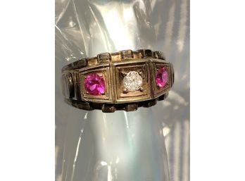 14K YG Men's Ring With Diamonds & Rubies, Size 9