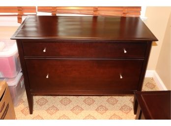 Baronet Dresser