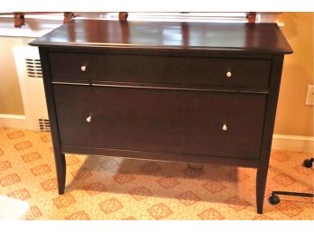 Baronet Dresser