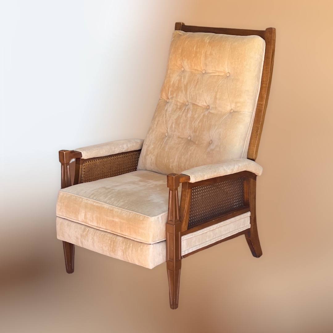 1970s Burris Caned Vintage Reclining Chair #3335 | Auctionninja.com, image size:1080x1080