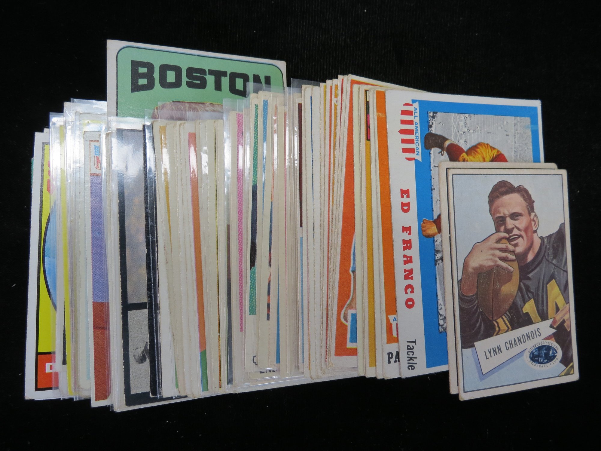 (87) 1952-1969 Bowman, Fleer, Topps Football Card Lot #39410 ...